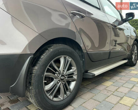 Коричневый Хендай их35, объемом двигателя 2 л и пробегом 223 тыс. км за 14500 $, фото 44 на Automoto.ua