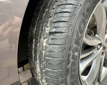 Коричневый Хендай их35, объемом двигателя 2 л и пробегом 223 тыс. км за 14500 $, фото 63 на Automoto.ua