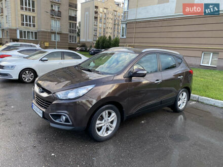 Хендай іх35 2010 у Києві на Automoto.ua Коричневий Хендай іх35, об'ємом двигуна 2 л та пробігом 110 тис. км за 11950 $, фото 1 на Automoto.ua
