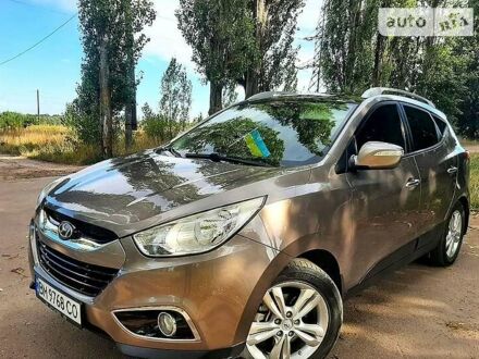 Хендай их35 2011 в Тростянце на Automoto.ua Коричневый Хендай их35, объемом двигателя 2.4 л и пробегом 106 тыс. км за 13499 $, фото 1 на Automoto.ua