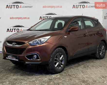 Коричневый Хендай их35, объемом двигателя 1.6 л и пробегом 83 тыс. км за 13150 $, фото 1 на Automoto.ua