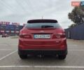 Красный Хендай их35, объемом двигателя 2 л и пробегом 238 тыс. км за 10800 $, фото 2 на Automoto.ua