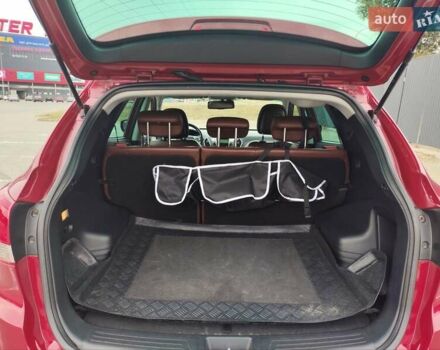 Красный Хендай их35, объемом двигателя 2 л и пробегом 238 тыс. км за 10800 $, фото 20 на Automoto.ua