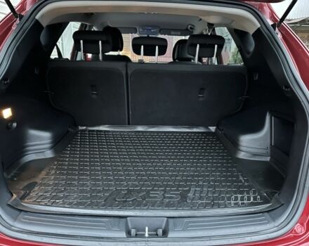 Красный Хендай их35, объемом двигателя 0 л и пробегом 240 тыс. км за 10700 $, фото 21 на Automoto.ua