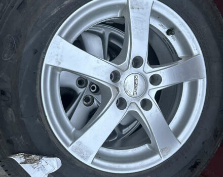 Червоний Хендай іх35, об'ємом двигуна 1.7 л та пробігом 240 тис. км за 10700 $, фото 44 на Automoto.ua