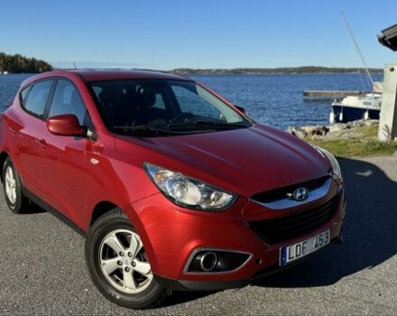 Красный Хендай их35, объемом двигателя 1.7 л и пробегом 285 тыс. км за 10999 $, фото 16 на Automoto.ua