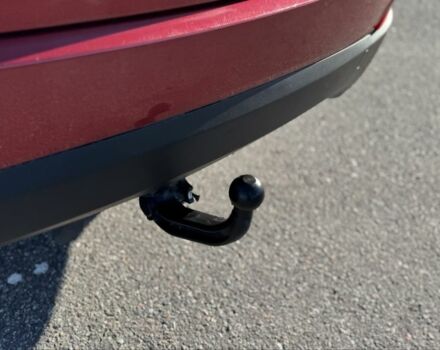 Красный Хендай их35, объемом двигателя 1.7 л и пробегом 285 тыс. км за 10999 $, фото 10 на Automoto.ua