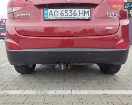 Красный Хендай их35, объемом двигателя 2 л и пробегом 238 тыс. км за 10800 $, фото 19 на Automoto.ua
