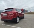 Красный Хендай их35, объемом двигателя 2 л и пробегом 238 тыс. км за 10200 $, фото 3 на Automoto.ua