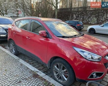 Червоний Хендай іх35, об'ємом двигуна 2 л та пробігом 107 тис. км за 14500 $, фото 1 на Automoto.ua