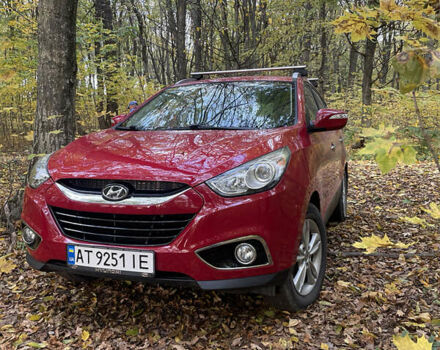 Красный Хендай их35, объемом двигателя 2 л и пробегом 187 тыс. км за 5700 $, фото 20 на Automoto.ua