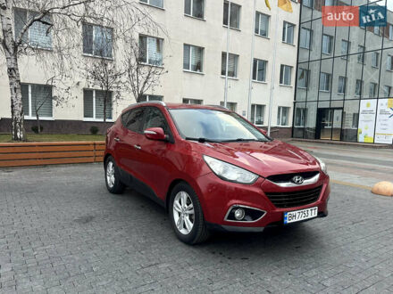 Хендай их35 2010 в Одессе на Automoto.ua Красный Хендай их35, объемом двигателя 2 л и пробегом 212 тыс. км за 10800 $, фото 1 на Automoto.ua