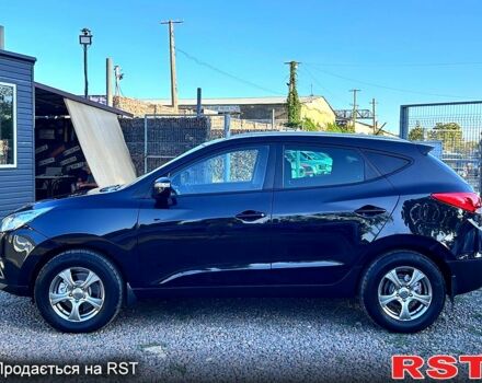 Хендай іх35, об'ємом двигуна 2 л та пробігом 243 тис. км за 10000 $, фото 5 на Automoto.ua