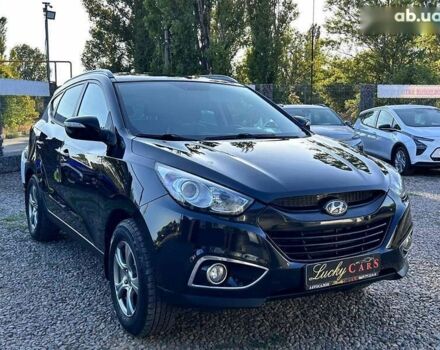 Хендай их35, объемом двигателя 2 л и пробегом 243 тыс. км за 10000 $, фото 2 на Automoto.ua