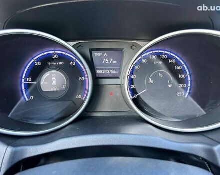 Хендай их35, объемом двигателя 2 л и пробегом 243 тыс. км за 10000 $, фото 22 на Automoto.ua