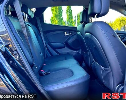 Хендай іх35, об'ємом двигуна 2 л та пробігом 243 тис. км за 10000 $, фото 7 на Automoto.ua