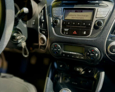 Хендай их35, объемом двигателя 2 л и пробегом 244 тыс. км за 10450 $, фото 8 на Automoto.ua