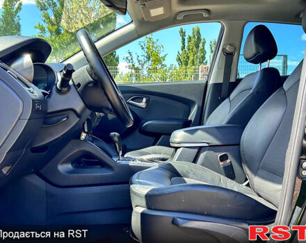 Хендай іх35, об'ємом двигуна 2 л та пробігом 162 тис. км за 10800 $, фото 9 на Automoto.ua