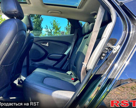 Хендай іх35, об'ємом двигуна 2 л та пробігом 162 тис. км за 10800 $, фото 10 на Automoto.ua