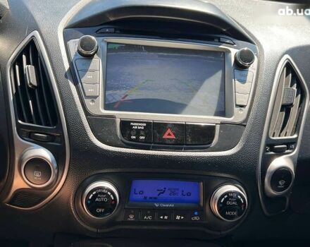 Хендай их35, объемом двигателя 2 л и пробегом 230 тыс. км за 9550 $, фото 12 на Automoto.ua