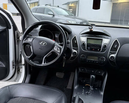 Хендай их35, объемом двигателя 2 л и пробегом 165 тыс. км за 11100 $, фото 10 на Automoto.ua