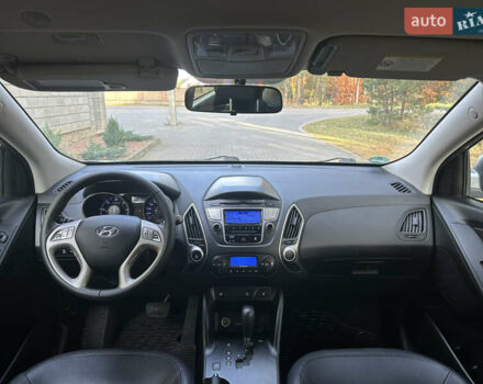 Хендай их35 2012 в Ровно на Automoto.ua Хендай их35, объемом двигателя 2 л и пробегом 253 тыс. км за 13700 $, фото 12 на Automoto.ua