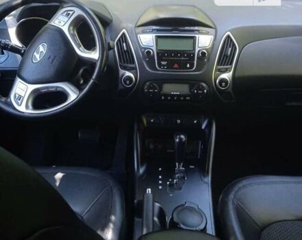 Хендай их35, объемом двигателя 2 л и пробегом 128 тыс. км за 11000 $, фото 5 на Automoto.ua