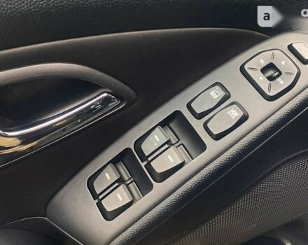Хендай их35, объемом двигателя 2 л и пробегом 233 тыс. км за 11990 $, фото 8 на Automoto.ua