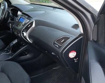 Хендай их35, объемом двигателя 2 л и пробегом 128 тыс. км за 11000 $, фото 16 на Automoto.ua