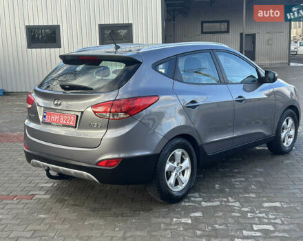Хендай их35, объемом двигателя 2 л и пробегом 253 тыс. км за 13800 $, фото 4 на Automoto.ua