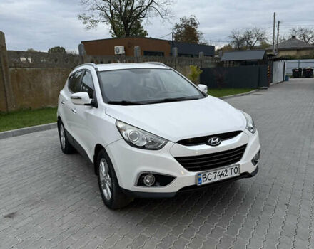 Хендай их35, объемом двигателя 2 л и пробегом 165 тыс. км за 11100 $, фото 2 на Automoto.ua