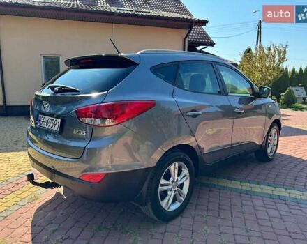 Хендай их35, объемом двигателя 2 л и пробегом 118 тыс. км за 11800 $, фото 4 на Automoto.ua
