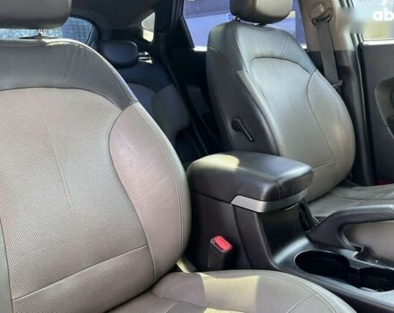 Хендай их35, объемом двигателя 0 л и пробегом 178 тыс. км за 13700 $, фото 22 на Automoto.ua