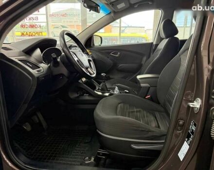 Хендай іх35, об'ємом двигуна 2 л та пробігом 155 тис. км за 13990 $, фото 24 на Automoto.ua
