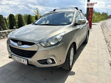 Хендай их35, объемом двигателя 2 л и пробегом 192 тыс. км за 12300 $, фото 1 на Automoto.ua