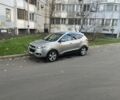 Сірий Хендай іх35, об'ємом двигуна 2 л та пробігом 156 тис. км за 9999 $, фото 6 на Automoto.ua