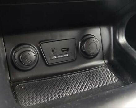 Серый Хендай их35, объемом двигателя 2 л и пробегом 151 тыс. км за 11450 $, фото 41 на Automoto.ua