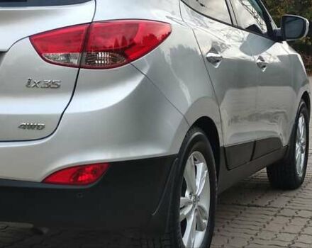 Серый Хендай их35, объемом двигателя 2 л и пробегом 151 тыс. км за 11450 $, фото 23 на Automoto.ua