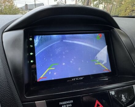 Серый Хендай их35, объемом двигателя 2 л и пробегом 190 тыс. км за 10700 $, фото 4 на Automoto.ua