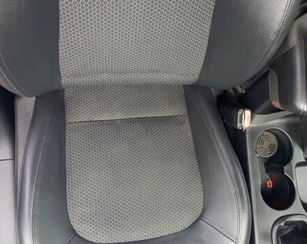 Серый Хендай их35, объемом двигателя 2 л и пробегом 244 тыс. км за 10950 $, фото 24 на Automoto.ua