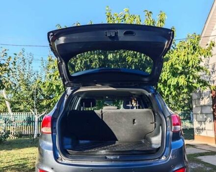 Серый Хендай их35, объемом двигателя 2 л и пробегом 207 тыс. км за 10600 $, фото 3 на Automoto.ua