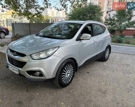 Серый Хендай их35, объемом двигателя 2 л и пробегом 249 тыс. км за 11200 $, фото 30 на Automoto.ua