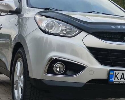 Серый Хендай их35, объемом двигателя 2 л и пробегом 151 тыс. км за 11450 $, фото 27 на Automoto.ua