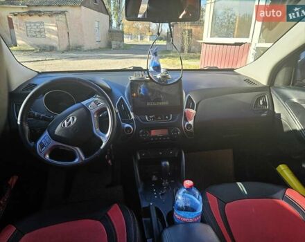 Хендай их35 2010 в Очакове на Automoto.ua Серый Хендай их35, объемом двигателя 2 л и пробегом 170 тыс. км за 11300 $, фото 12 на Automoto.ua