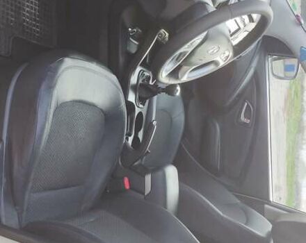 Хендай их35 2010 в Ровно на Automoto.ua Серый Хендай их35, объемом двигателя 1.69 л и пробегом 220 тыс. км за 10300 $, фото 16 на Automoto.ua