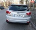 Серый Хендай их35, объемом двигателя 2 л и пробегом 249 тыс. км за 11200 $, фото 6 на Automoto.ua