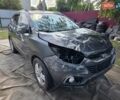 Серый Хендай их35, объемом двигателя 2 л и пробегом 120 тыс. км за 2650 $, фото 1 на Automoto.ua