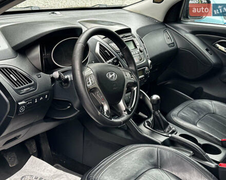 Хендай их35 2010 в Виннице на Automoto.ua Серый Хендай их35, объемом двигателя 2 л и пробегом 261 тыс. км за 9999 $, фото 9 на Automoto.ua