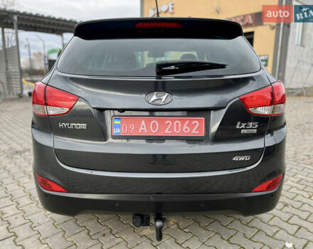 Серый Хендай их35, объемом двигателя 2 л и пробегом 262 тыс. км за 12150 $, фото 26 на Automoto.ua