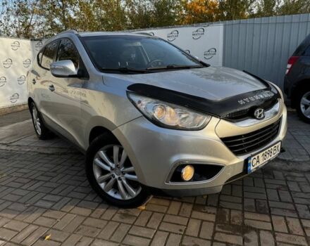 Сірий Хендай іх35, об'ємом двигуна 2 л та пробігом 228 тис. км за 10999 $, фото 1 на Automoto.ua